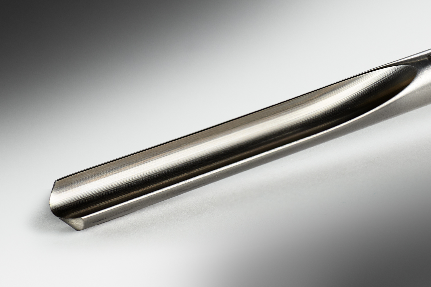 thumbnail image 2 of Sorby Continental Spindle Gouges & ProEdge 2 of 11