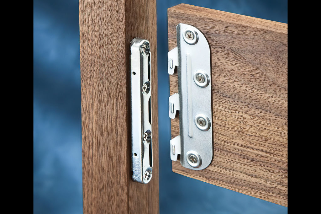 5” Surface Mounted Bed Rail Brackets | The Woodsmith Store