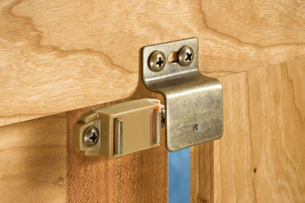 Magnetic Catch for Inset Doors